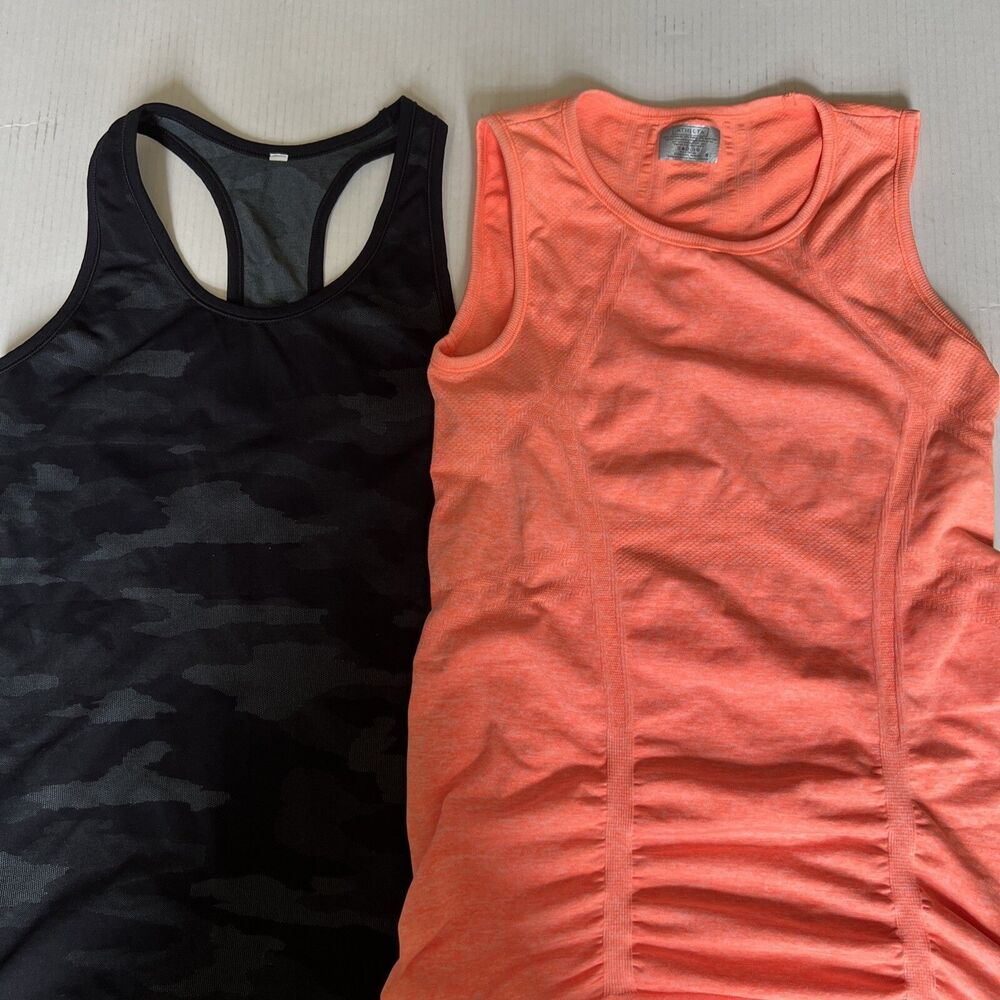 Athleta Sz S Set of 2 Sports Tops Womens  Excellent Condition